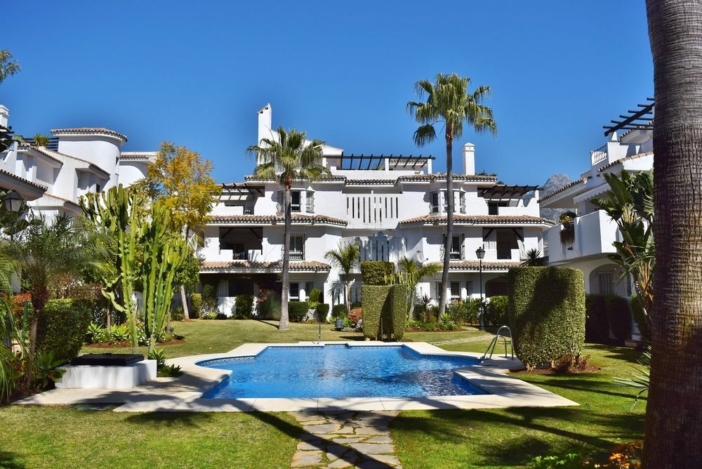 El Ángel Apartamentos Y Casas Serinamar Marbella מראה חיצוני תמונה