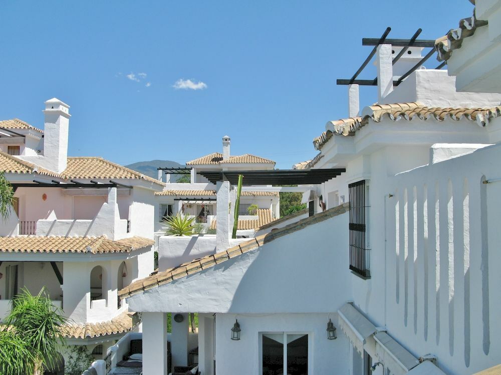 El Ángel Apartamentos Y Casas Serinamar Marbella מראה חיצוני תמונה